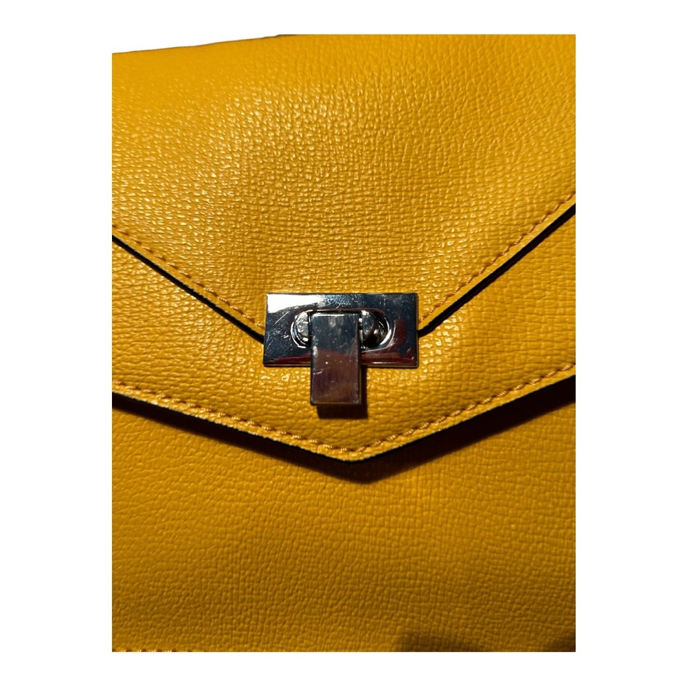 Melie Bianco Convertible Crossbody/Clutch/ Shoulder Bag Eco Friendly Bag 7x11 - Picture 3 of 9